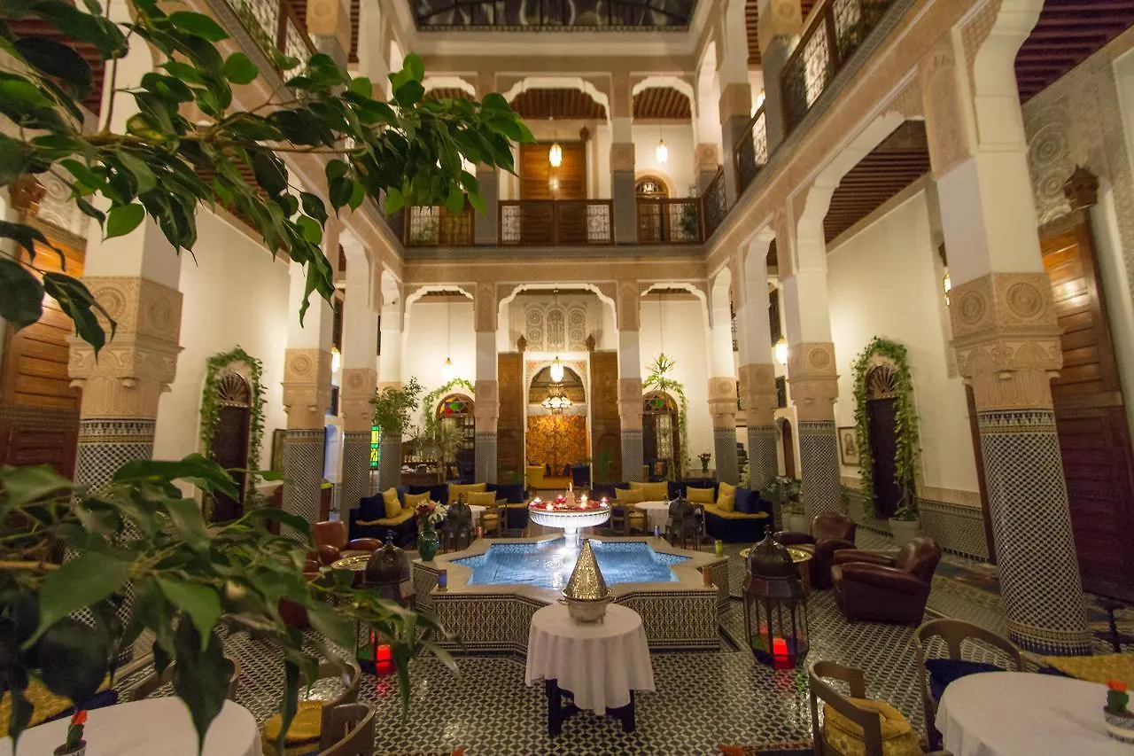 Riad Myra contacts